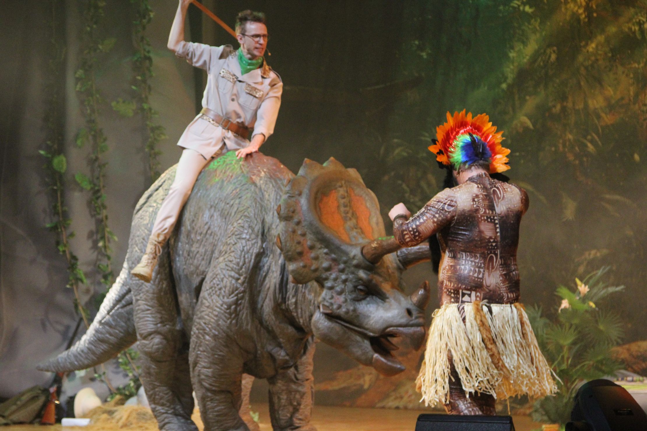 Остров Динозавров: Новогоднее приключение – афиша