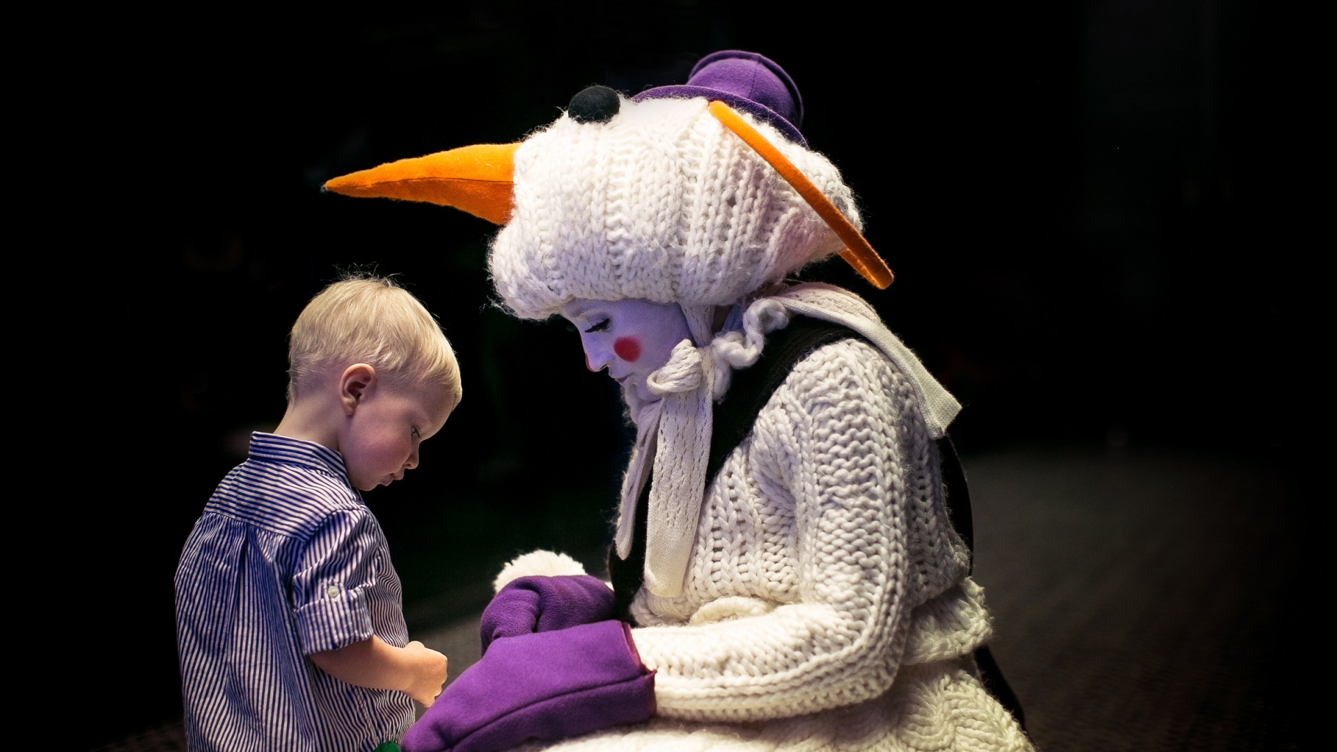 Снеговик летит на Луну – афиша