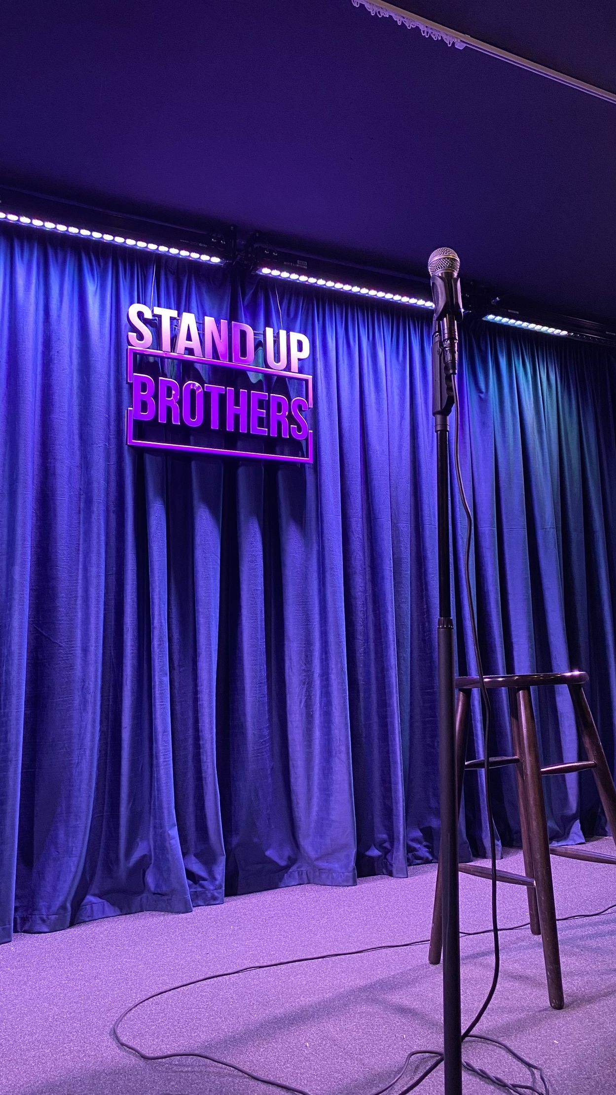 Standup Brothers – афиша