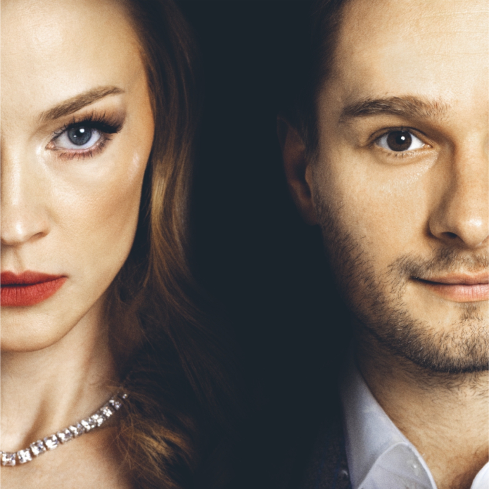 Fohishaxonada er va xotin Yosh yigit bilan jinsiy aloqada bolgan qoshni