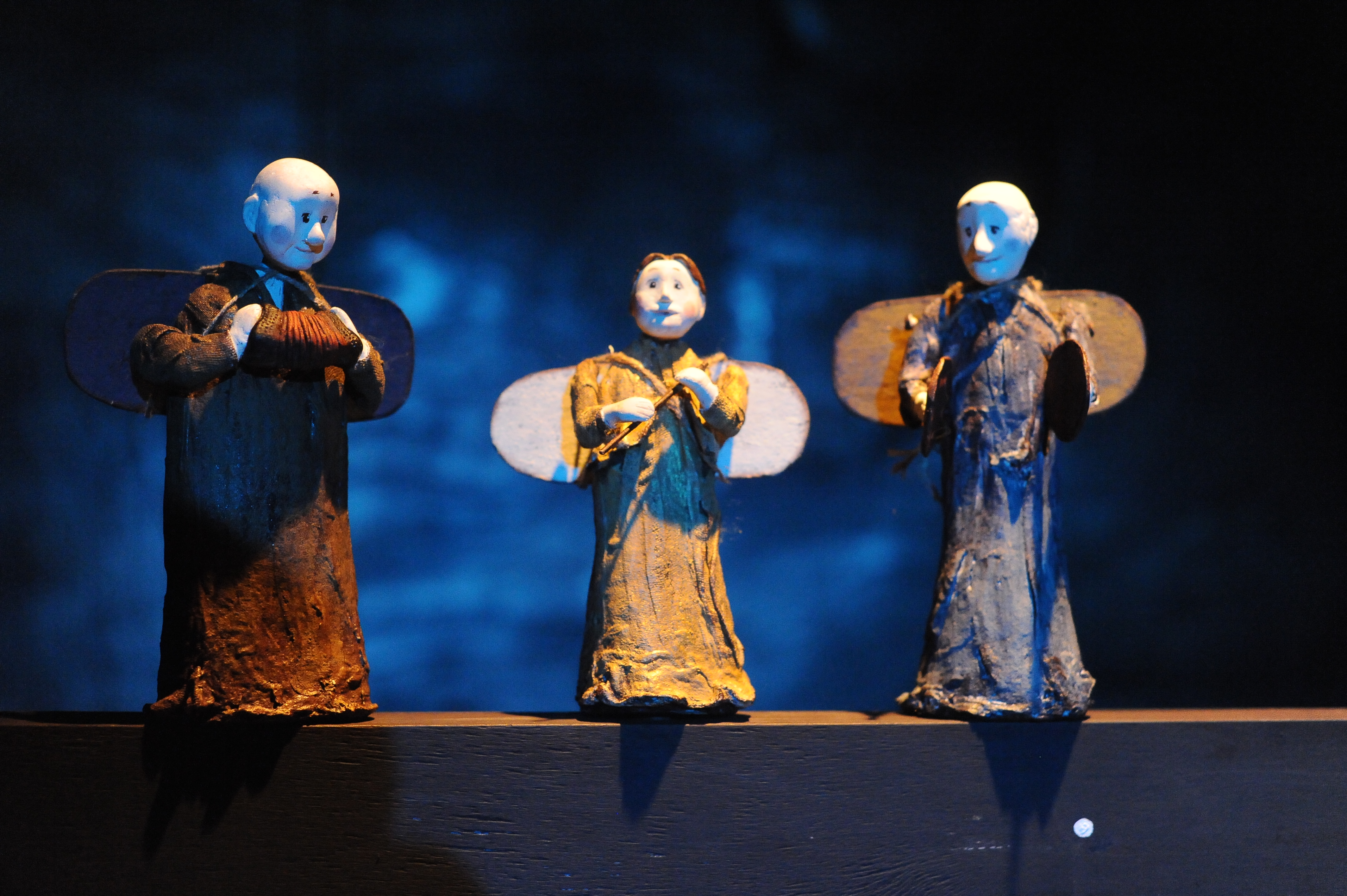 Вол и осел при яслях – афиша