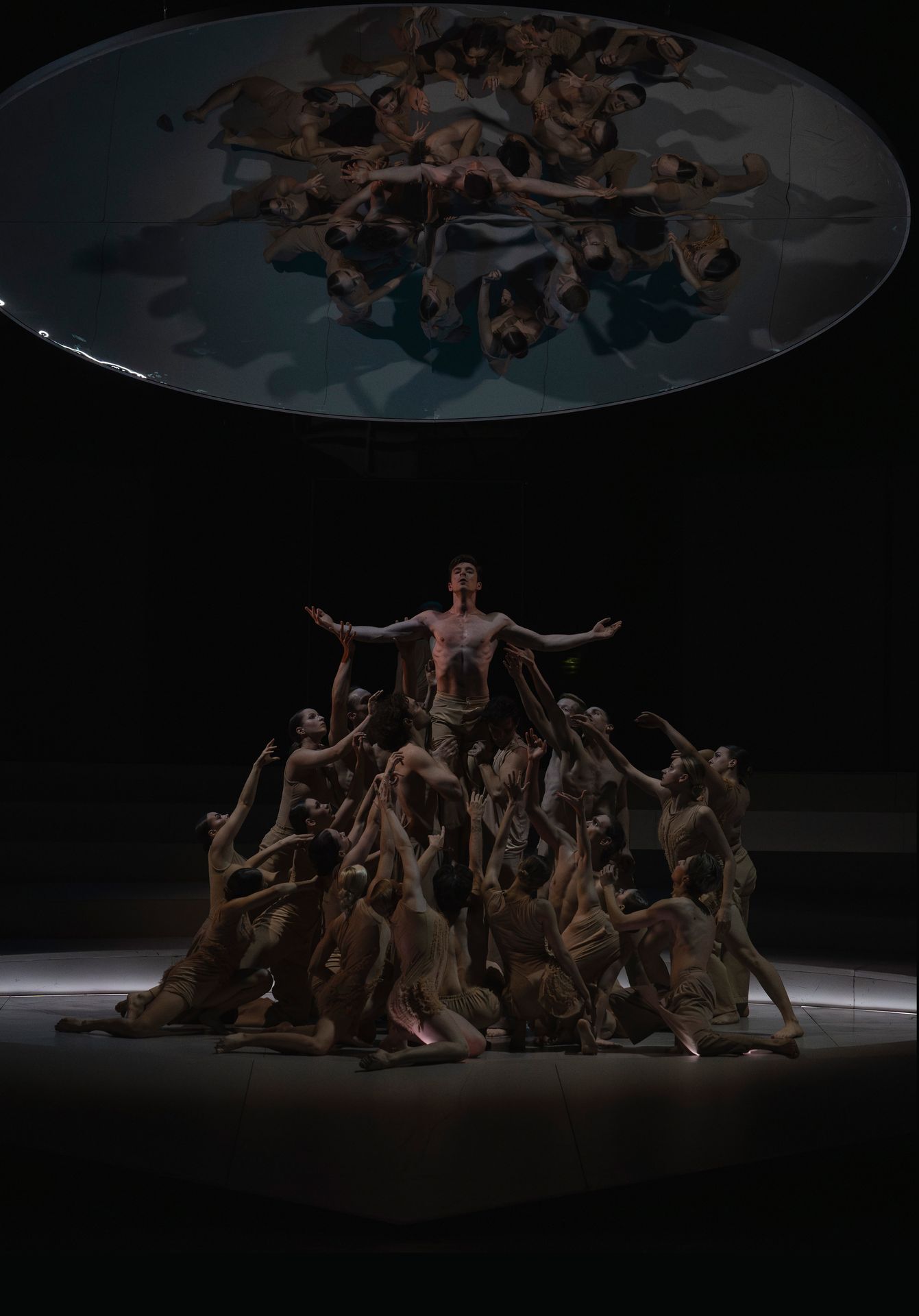 Контакт – афиша