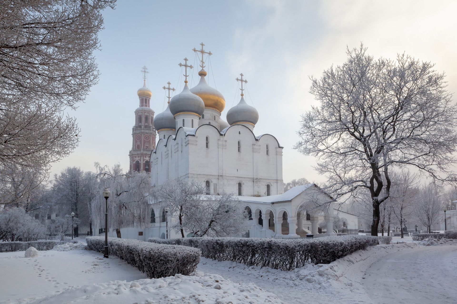 Фотовыставка, посвященная 500-летию Новодевичьего мон�астыря – афиша