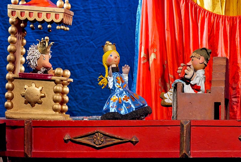 Кукольный театр для детей 2-3 лет своими руками