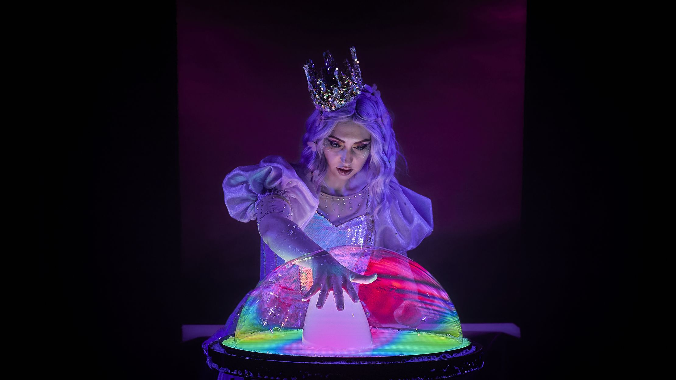 Красавица и Чудовище – афиша