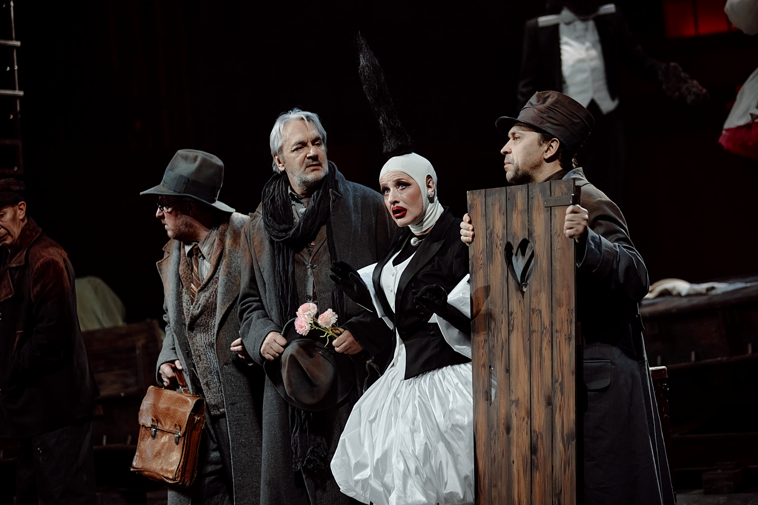 Сделка – афиша