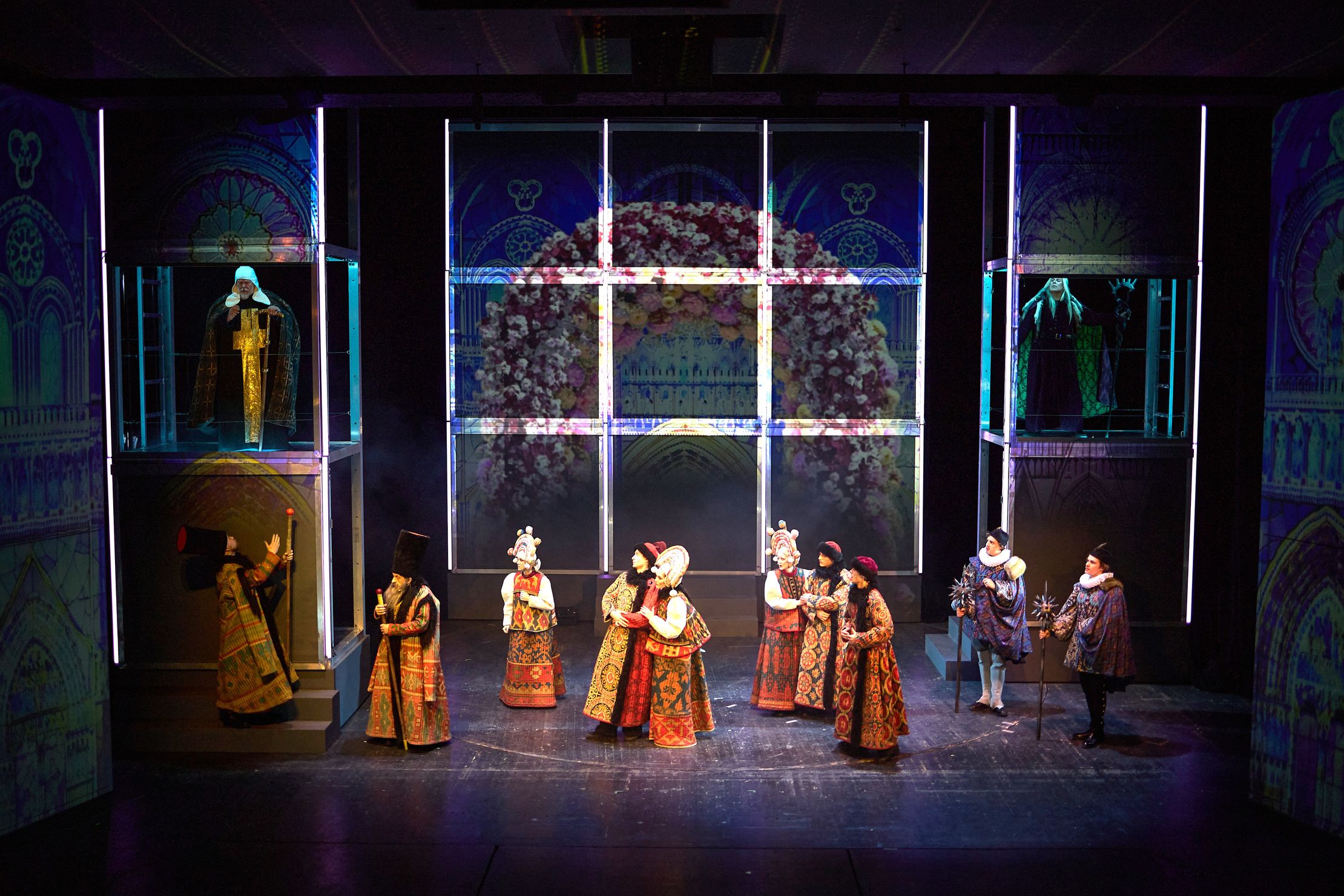 Соборная площадь – афиша