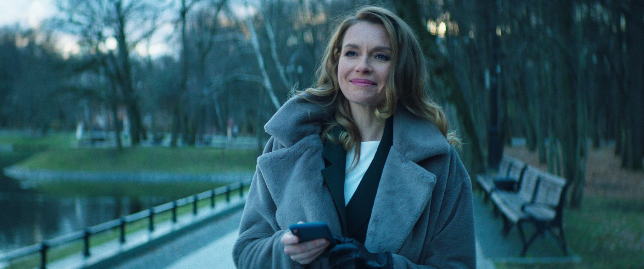 Онлайн аудиториямен порно көру Сүт тамшылары 3GP порно