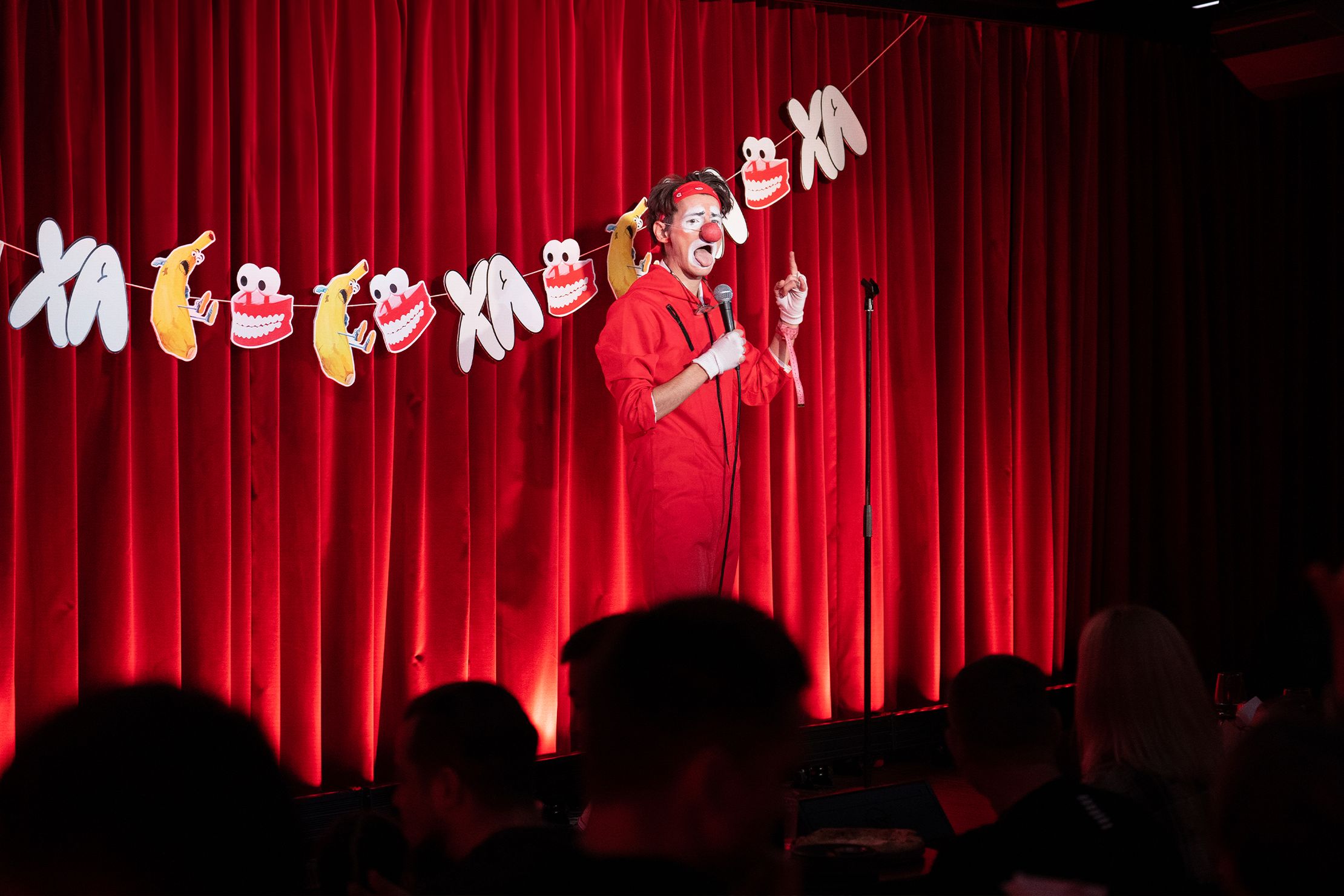 Стендап для детей: семейное комедийное шоу выходного дня – афиша