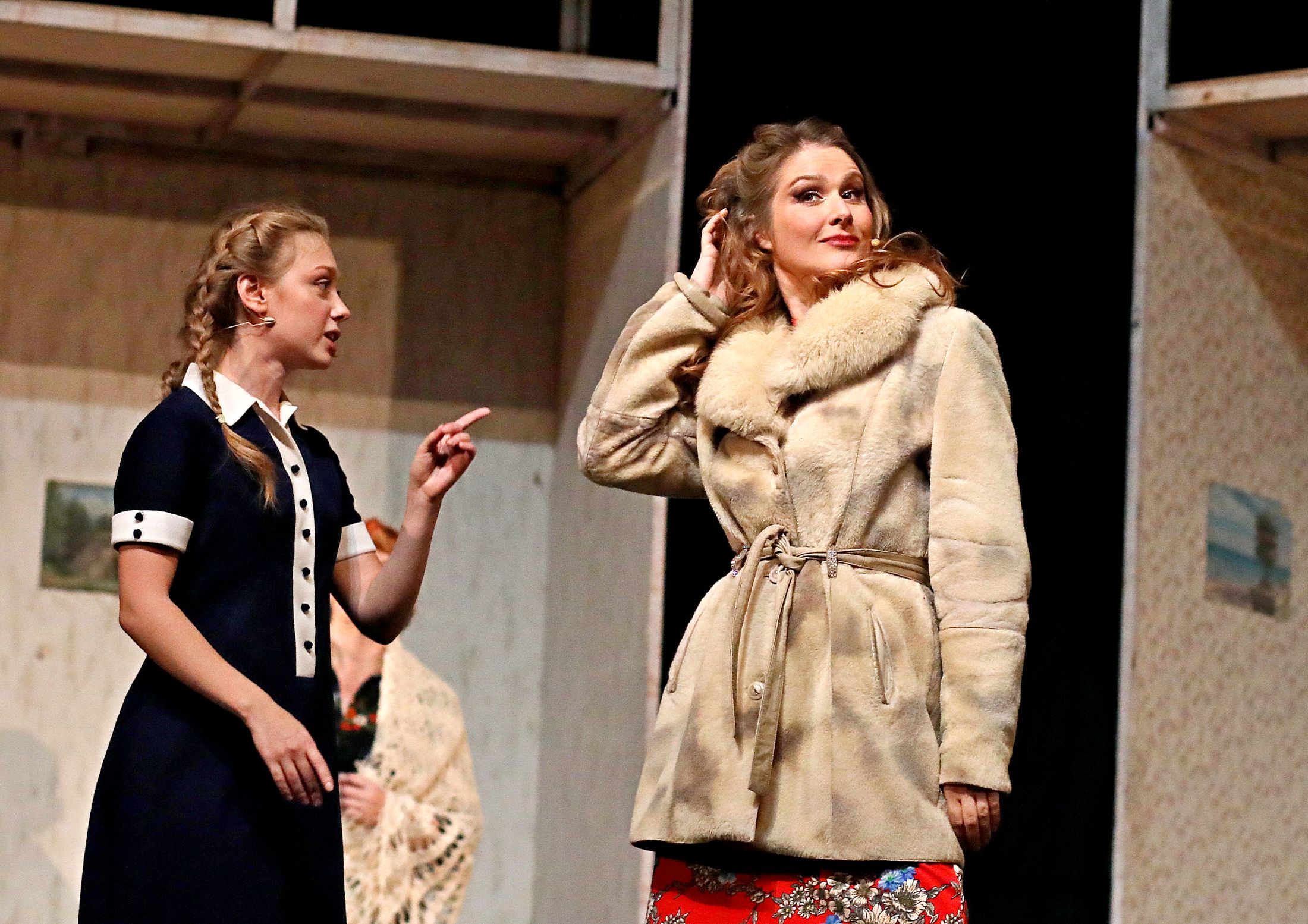 Девчата – афиша