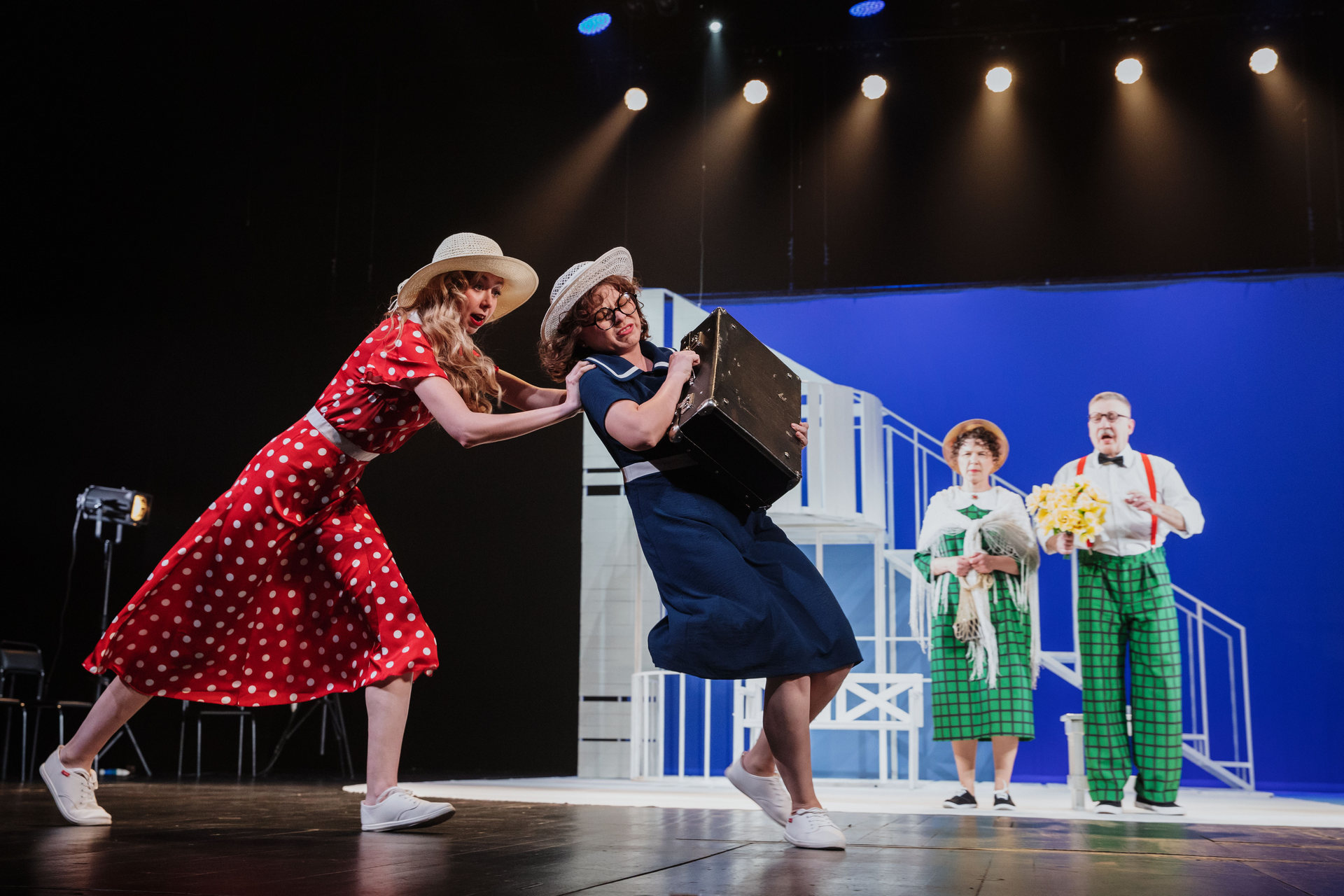 Чужой ребенок – афиша