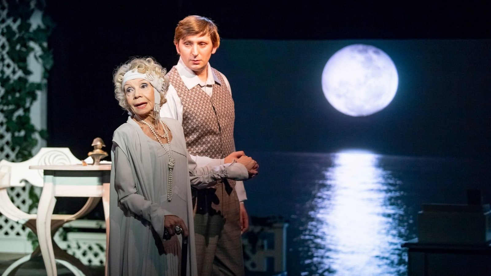 Смех лангусты – афиша