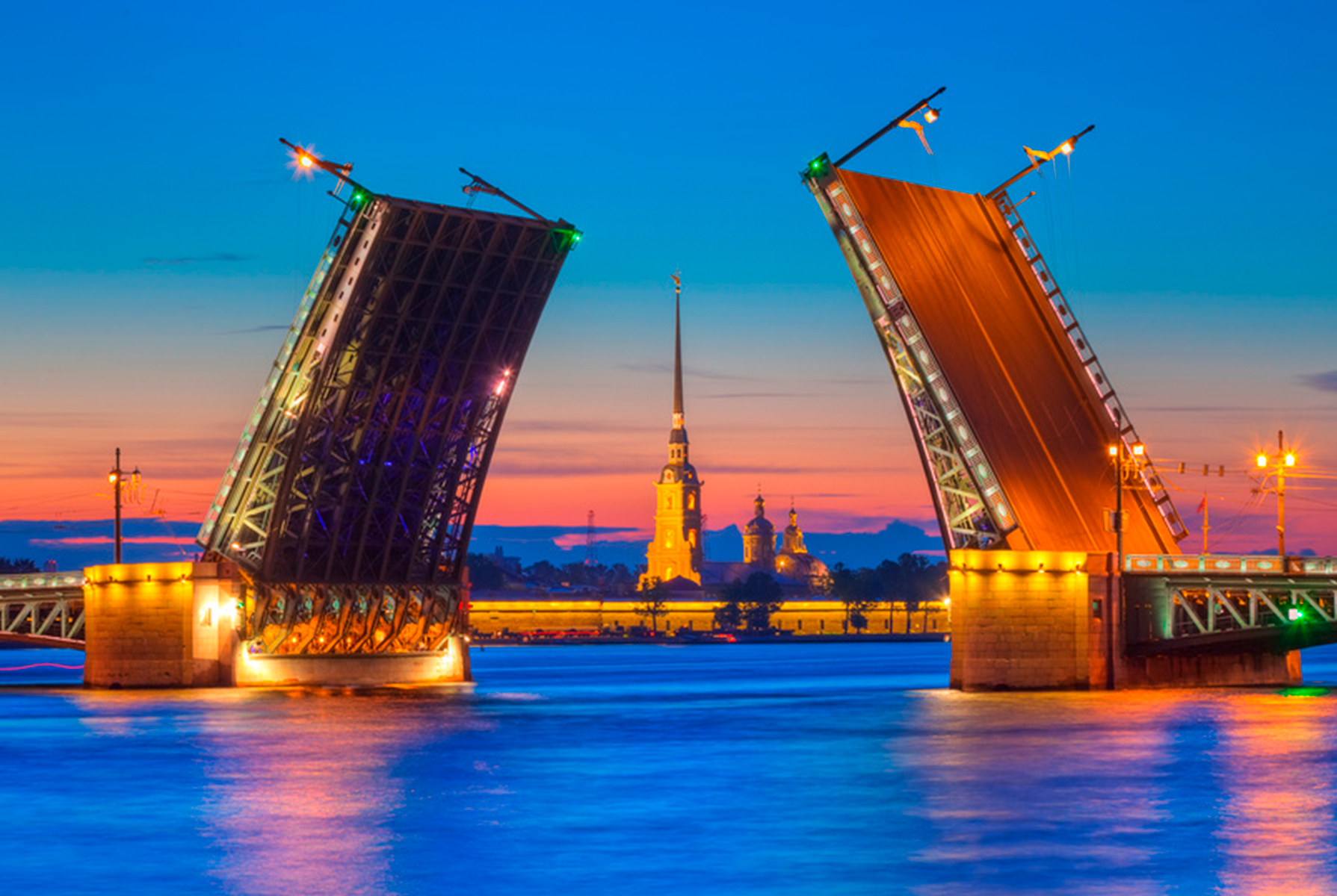 Бoльшая прогулка «Мегаполис и разводные мосты» с ночным выходом в Финский залив, авторской экскурсией и живой музыкой – афиша
