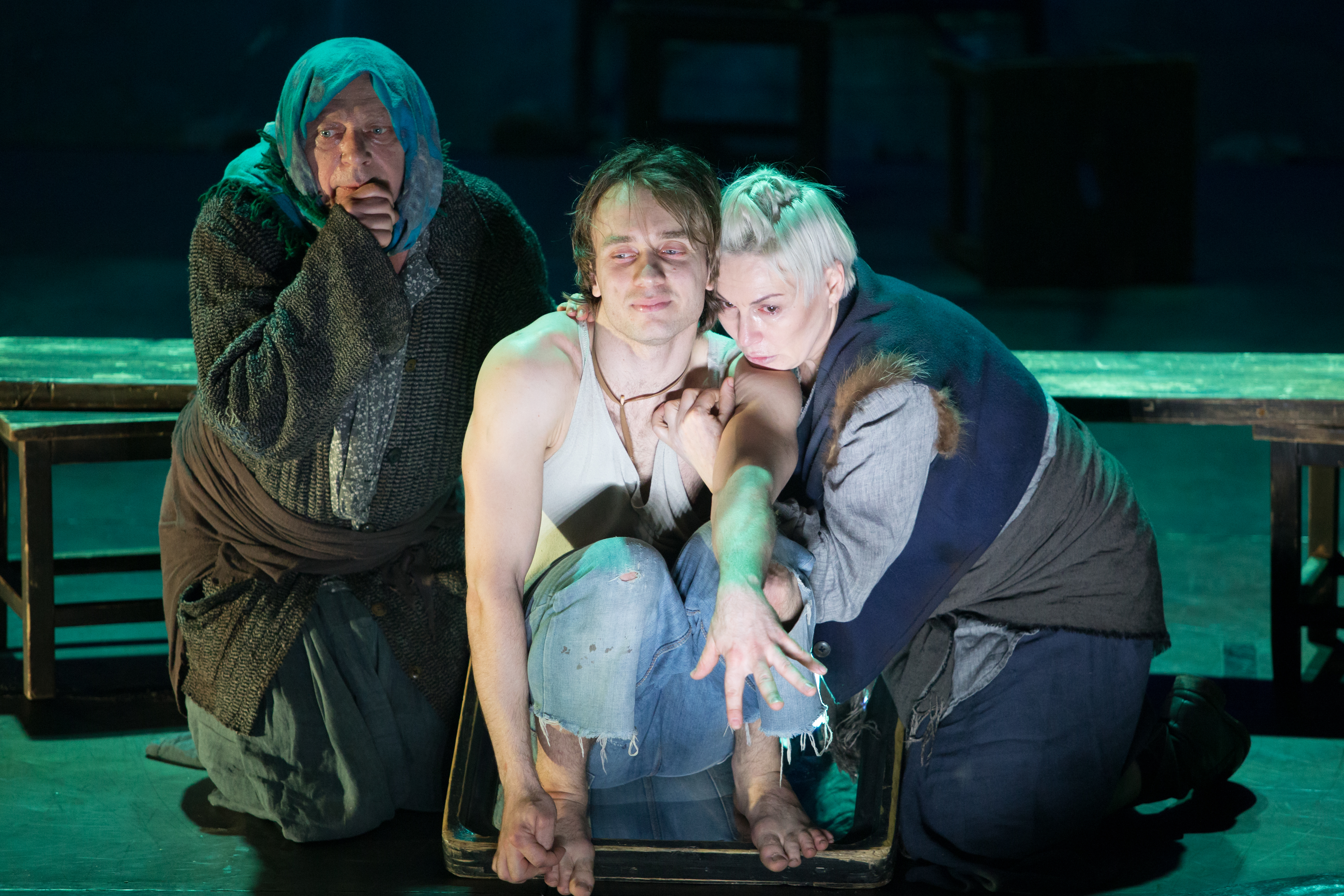 В начале и в конце времен – афиша